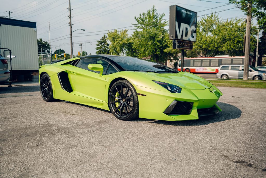 2015 Lamborghini Aventador Roadster LP 700-4